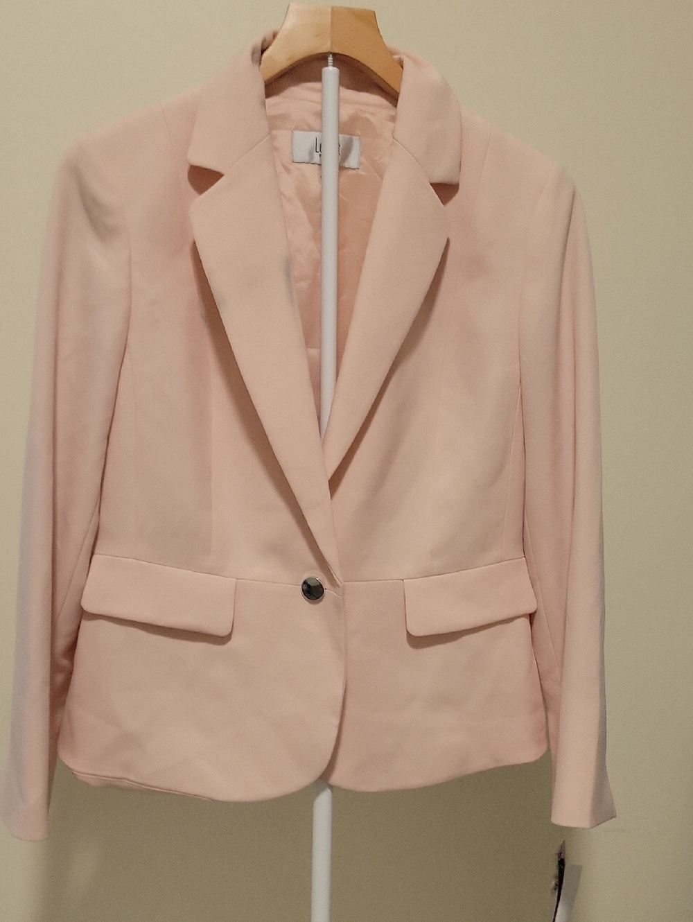Le Suit Light Blush Single-Button Tailored Blazer